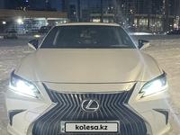 Lexus ES 250 2019 года за 18 500 000 тг. в Актау