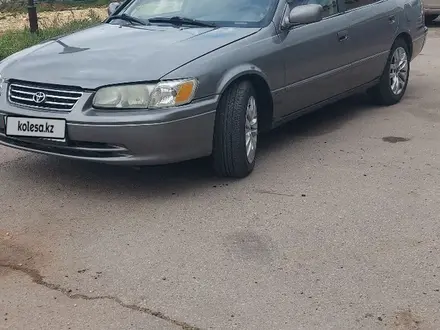 Toyota Camry 2000 года за 3 300 000 тг. в Туркестан – фото 8