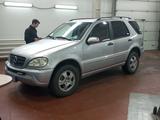 Mercedes-Benz ML 270 2003 годаүшін3 500 000 тг. в Астана