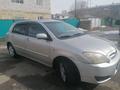 Toyota Corolla 2004 годаүшін3 999 000 тг. в Актобе – фото 2