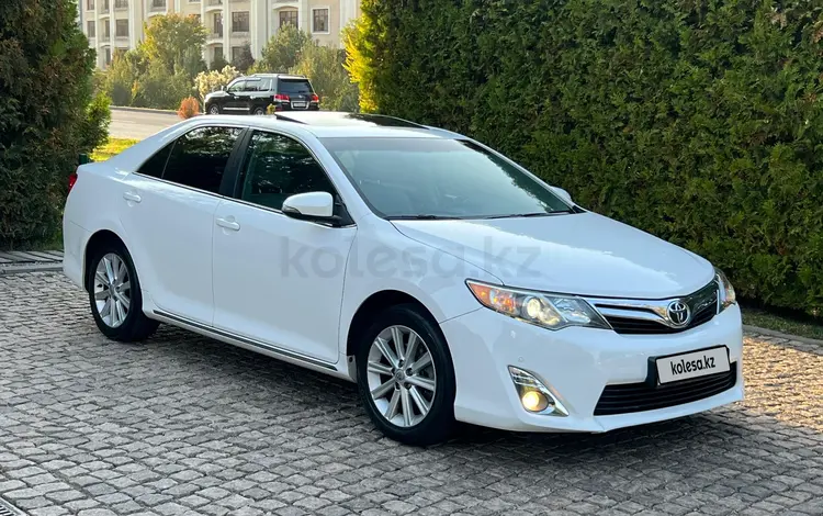 Toyota Camry 2012 годаfor10 000 000 тг. в Алматы