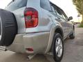 Toyota RAV4 2001 года за 4 300 000 тг. в Алматы – фото 11