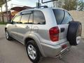 Toyota RAV4 2001 года за 4 300 000 тг. в Алматы – фото 13