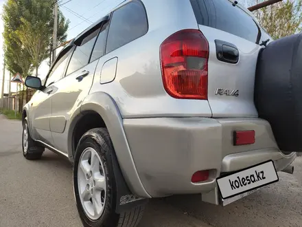 Toyota RAV4 2001 года за 4 300 000 тг. в Алматы – фото 15