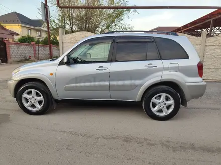 Toyota RAV4 2001 года за 4 300 000 тг. в Алматы – фото 16