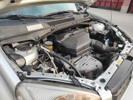 Toyota RAV4 2001 года за 4 300 000 тг. в Алматы – фото 21