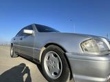 Mercedes-Benz C 180 1994 годаfor2 400 000 тг. в Семей – фото 5