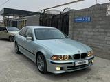 BMW 528 1997 года за 2 798 000 тг. в Шымкент – фото 2