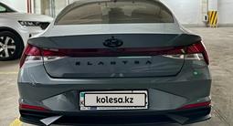 Hyundai Elantra 2021 года за 9 750 000 тг. в Алматы – фото 3