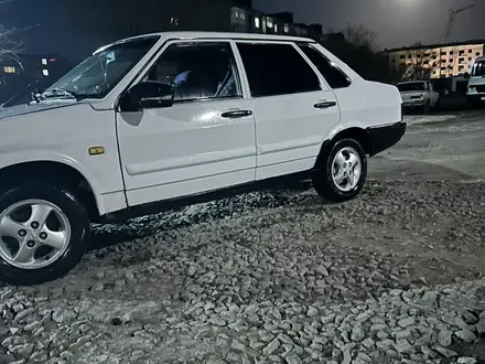 ВАЗ (Lada) 21099 1998 года за 950 000 тг. в Шахтинск – фото 5