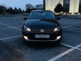 Volkswagen Polo 2016 года за 4 900 000 тг. в Шымкент – фото 2