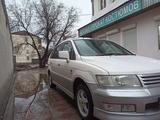 Mitsubishi Chariot 1998 годаүшін2 300 000 тг. в Тараз