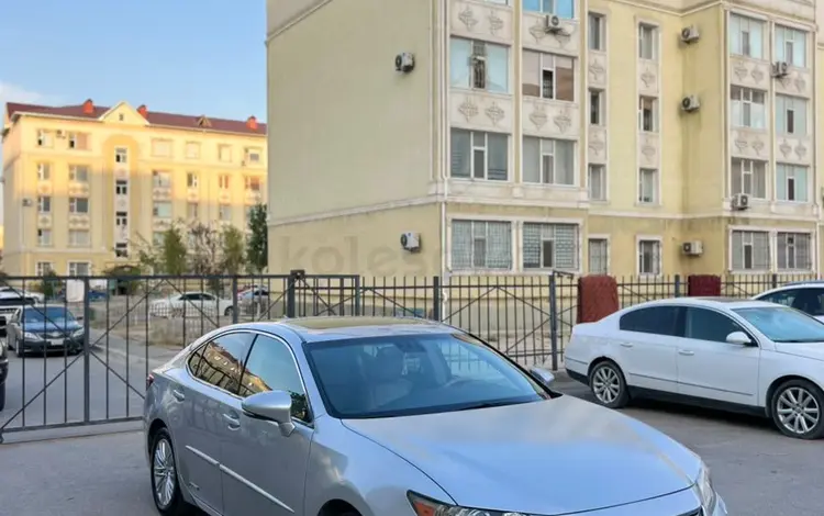 Lexus ES 300h 2012 года за 6 600 000 тг. в Актау