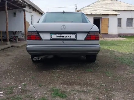 Mercedes-Benz E 260 1990 года за 1 600 000 тг. в Шымкент – фото 5