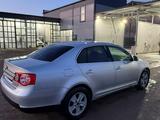 Volkswagen Jetta 2008 годаүшін1 500 000 тг. в Уральск – фото 5