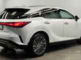 Lexus RX 350 2024 года за 40 500 000 тг. в Алматы – фото 4
