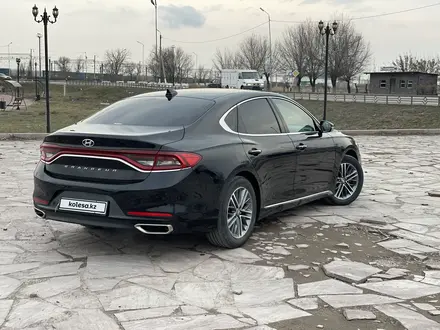 Hyundai Grandeur 2017 года за 11 200 000 тг. в Шу – фото 5