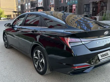 Hyundai Elantra 2022 года за 9 300 000 тг. в Актобе – фото 6