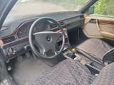 Mercedes-Benz E 250 1991 годаүшін520 000 тг. в Караганда – фото 4