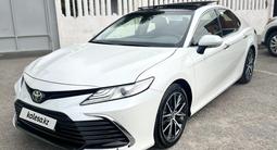 Toyota Camry 2022 года за 19 500 000 тг. в Шымкент