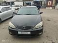 Toyota Camry 2003 годаүшін5 100 000 тг. в Алматы – фото 8