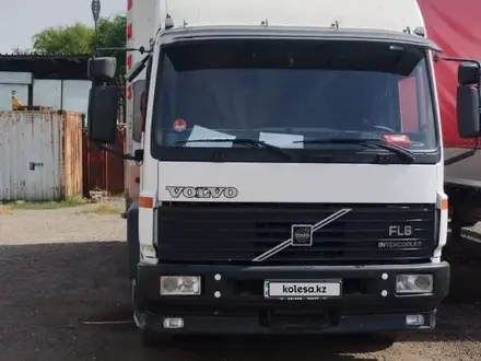 Volvo  FL 2000 года за 12 000 000 тг. в Семей – фото 8