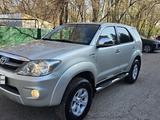 Toyota Fortuner 2007 годаүшін9 500 000 тг. в Алматы – фото 2