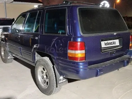 Jeep Grand Cherokee 1998 года за 3 000 000 тг. в Алматы – фото 2