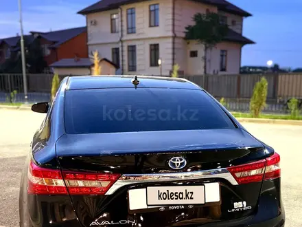 Toyota Avalon 2016 года за 8 000 000 тг. в Атырау – фото 7