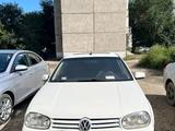 Volkswagen Golf 1999 годаүшін2 390 000 тг. в Семей