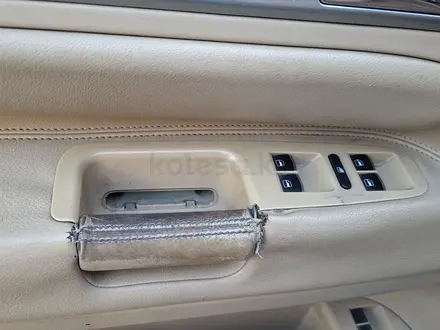 Volkswagen Touareg 2005 года за 4 300 000 тг. в Алматы – фото 12