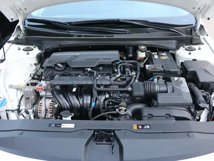 Hyundai Elantra Modern 2024 года за 9 950 000 тг. в Астана – фото 17