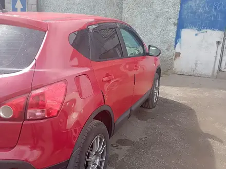 Nissan Qashqai 2008 года за 5 000 000 тг. в Караганда – фото 10