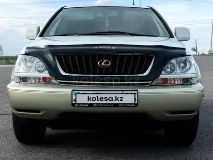 Lexus RX 300 1999 года за 5 000 000 тг. в Алматы – фото 11