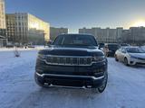 Jeep Grand Wagoneer 2023 года за 89 000 000 тг. в Астана – фото 2