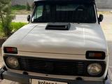 ВАЗ (Lada) Lada 2121 1999 годаүшін2 000 000 тг. в Шымкент – фото 4