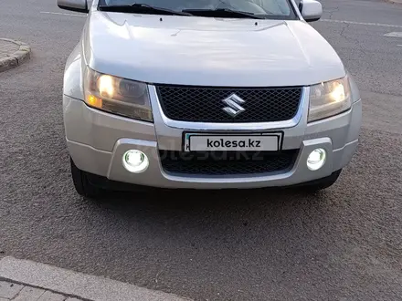 Suzuki Grand Vitara 2007 года за 5 900 000 тг. в Астана – фото 2