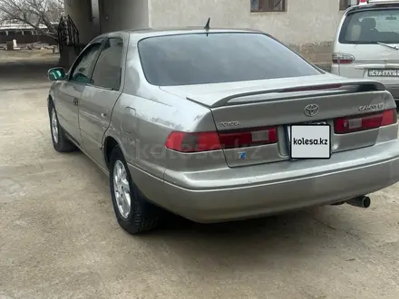 Toyota Camry 1997 года за 3 000 000 тг. в Шиели – фото 3