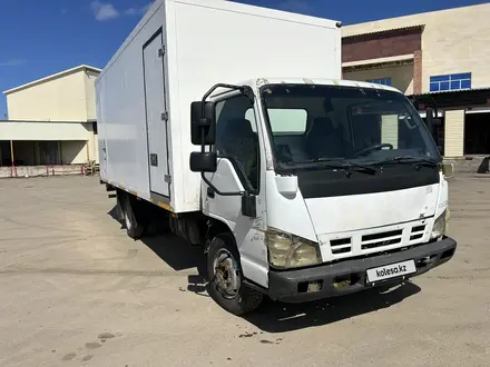 Isuzu 2007 года за 6 500 000 тг. в Астана