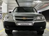 Chevrolet Niva 2014 годаfor3 600 000 тг. в Астана – фото 5