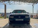 Volkswagen Golf 2000 года за 3 000 000 тг. в Алматы – фото 2