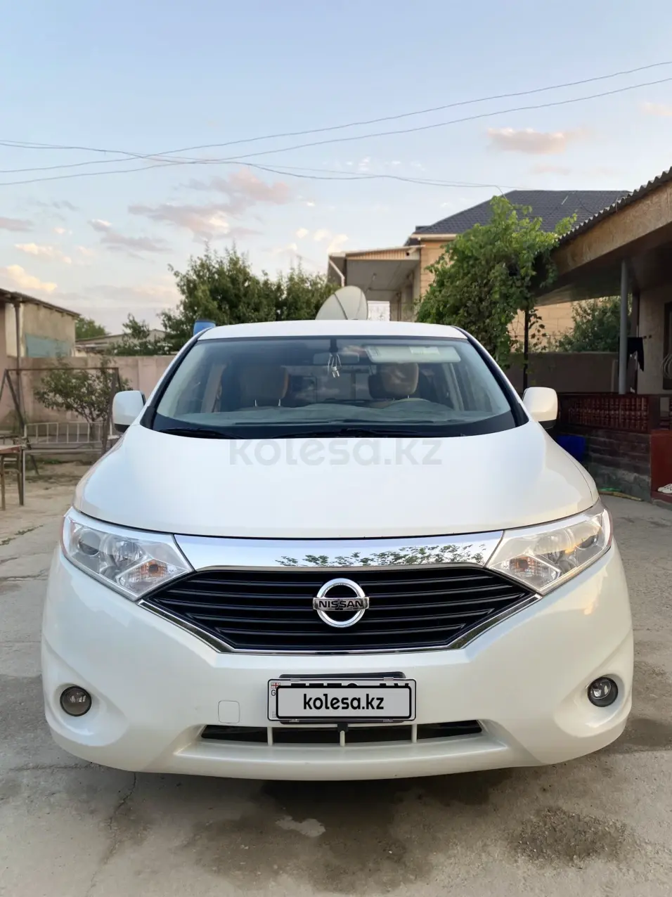 Nissan Quest, 2012