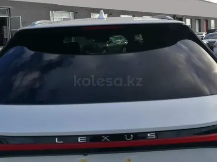 Lexus RX 500h 2023 года за 38 990 000 тг. в Алматы – фото 11