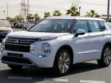 Mitsubishi Outlander, 2026
