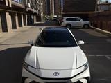 Toyota Camry 2024 года за 15 800 000 тг. в Уральск