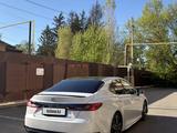Toyota Camry 2024 года за 15 800 000 тг. в Уральск – фото 3