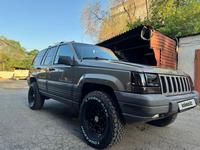 Jeep Grand Cherokee 1997 годаүшін6 400 000 тг. в Алматы