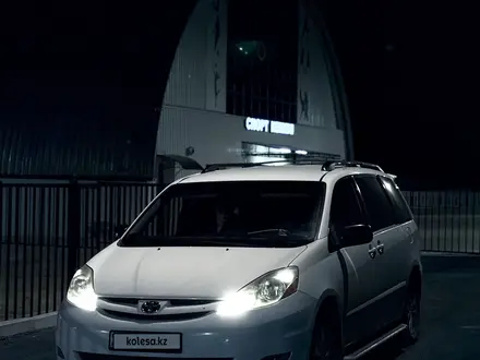 Toyota Sienna 2007 года за 7 850 000 тг. в Актау – фото 4