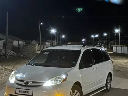 Toyota Sienna 2007 года за 7 850 000 тг. в Актау – фото 5