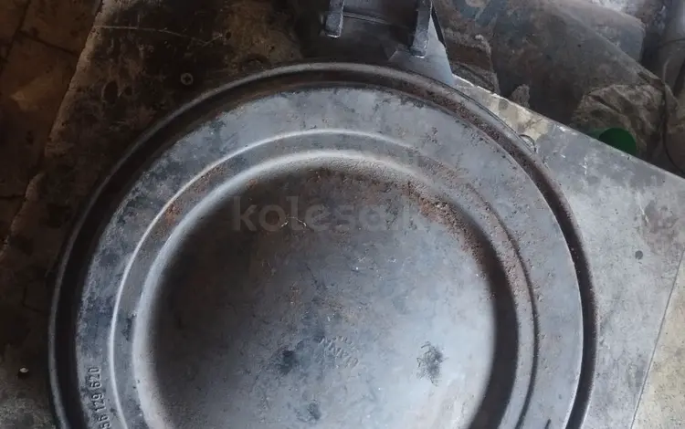 Корпус воздушного фильтра Фольксваген гольф 2 1,3L за 5 000 тг. в Караганда